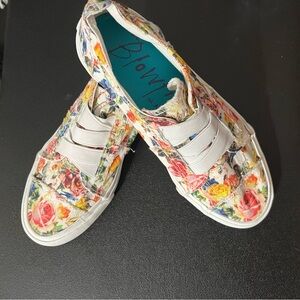 Blowfish Women's Colorful Floral Sneakers